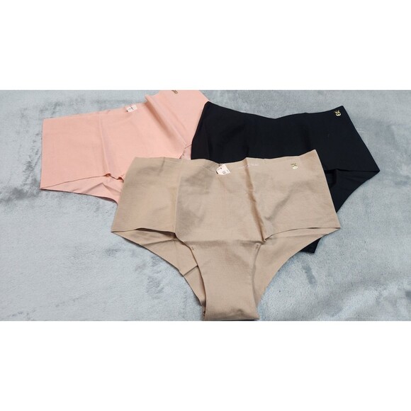 Victoria's Secret Large Muticolor 3 Pack NWT No-Show Cotton Cheeky Panties Logo - Picture 2 of 6